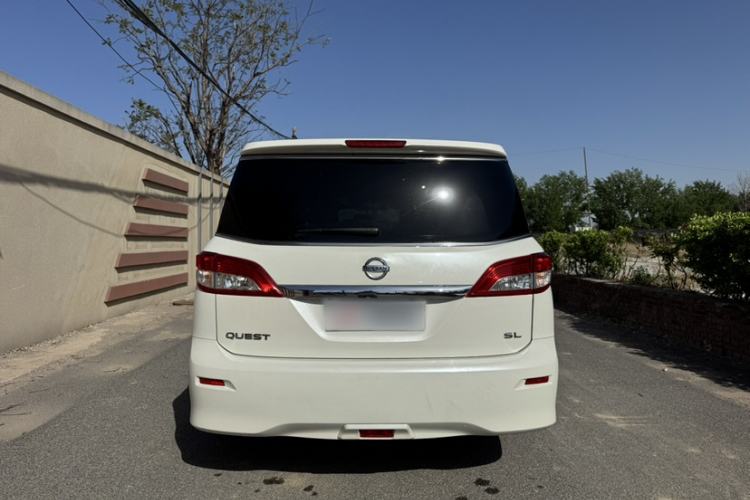 Used Nissan Quest 2015 3.5L SL Exterior 4
