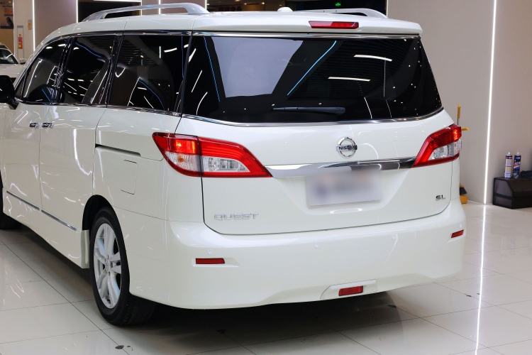 Used Nissan Quest 2015 3.5L SL Exterior 5
