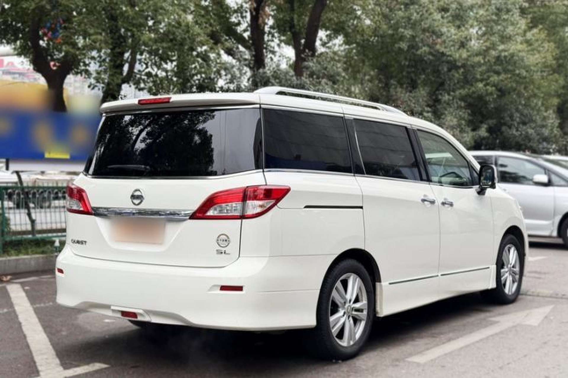 Used Nissan Quest 2015 3.5L SL Exterior 6