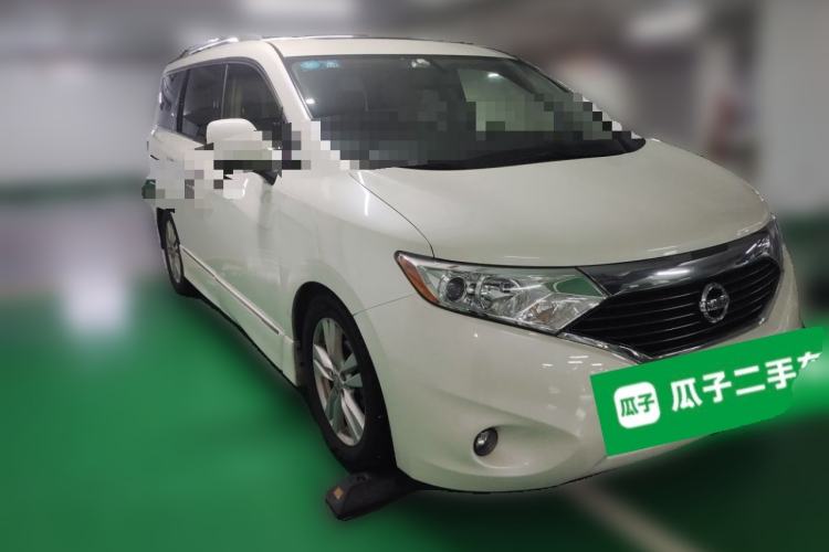 Used Nissan Quest 2015 3.5L SL Front Right 45 Deg