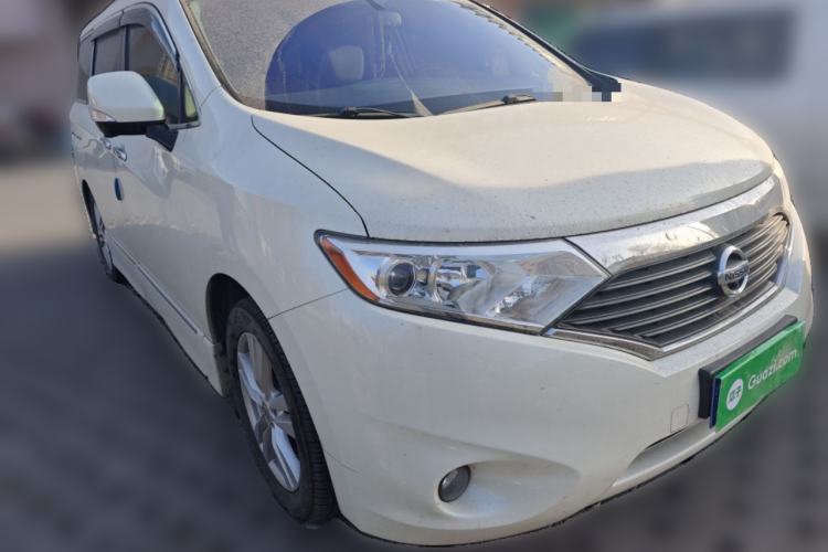 Used Nissan Quest 2015 3.5L SL Front Right 45 Deg