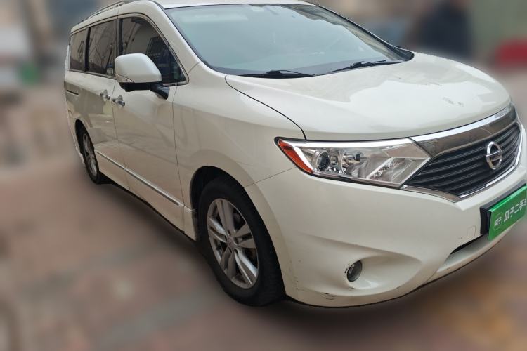 Used Nissan Quest 2015 3.5L SL Front Right 45 Deg