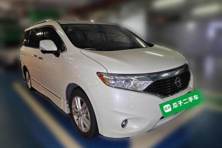 Used Nissan Quest 2015 3.5L SL Front Right 45 Deg
