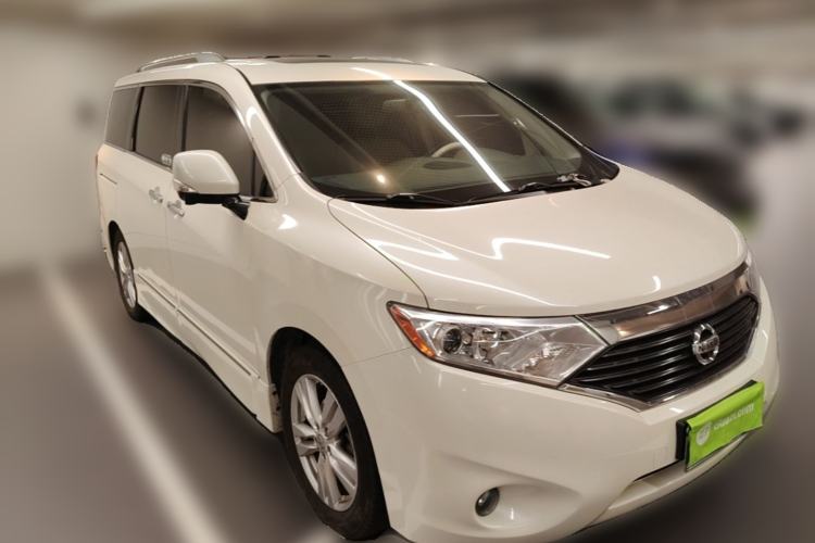 Used Nissan Quest 2015 3.5L SL Front Right 45 Deg
