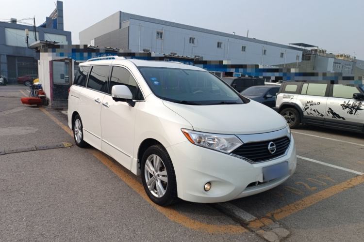 Used Nissan Quest 2015 3.5L SL Front Right 45 Deg