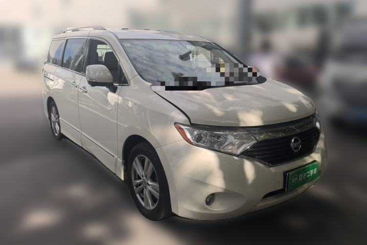 Used Nissan Quest 2015 3.5L SL Front Right 45 Deg