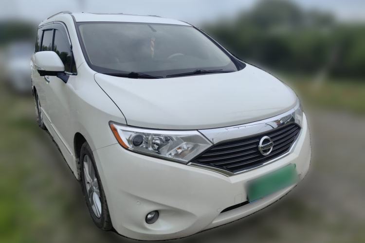 Used Nissan Quest 2015 3.5L SL Front Right 45 Deg