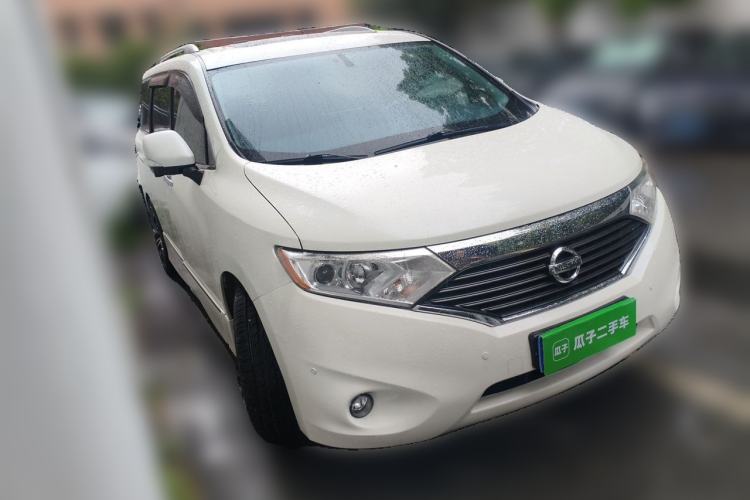 Used Nissan Quest 2015 3.5L SL Front Right 45 Deg