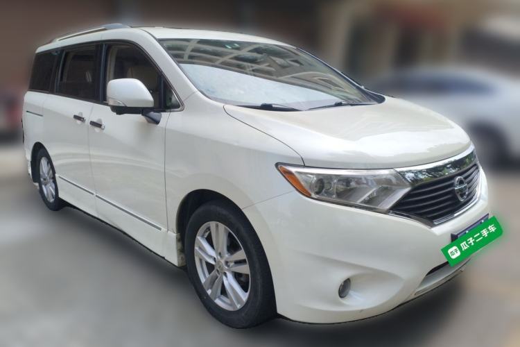 Used Nissan Quest 2015 3.5L SL Front Right 45 Deg