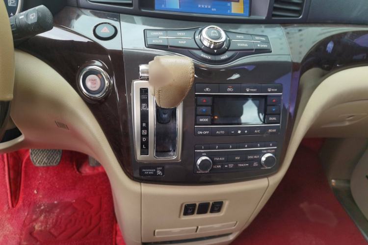 Used Nissan Quest 2015 3.5L SL Gear Lever
