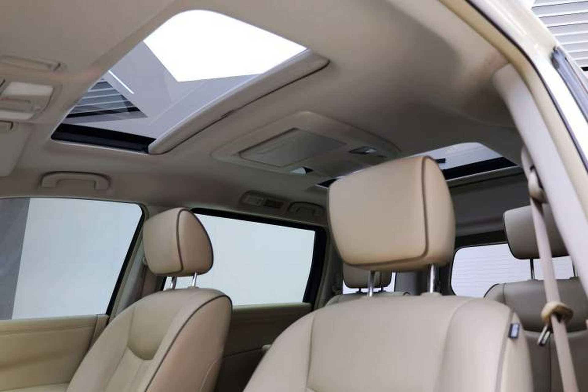 Used Nissan Quest 2015 3.5L SL Headliner