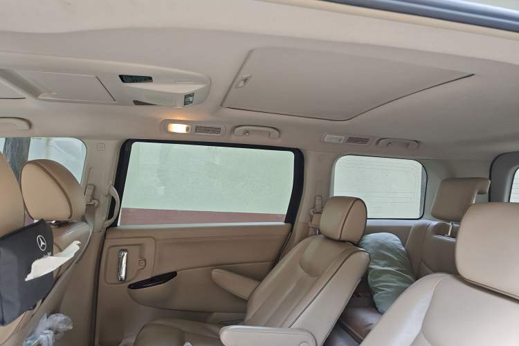 Used Nissan Quest 2015 3.5L SL Headliner