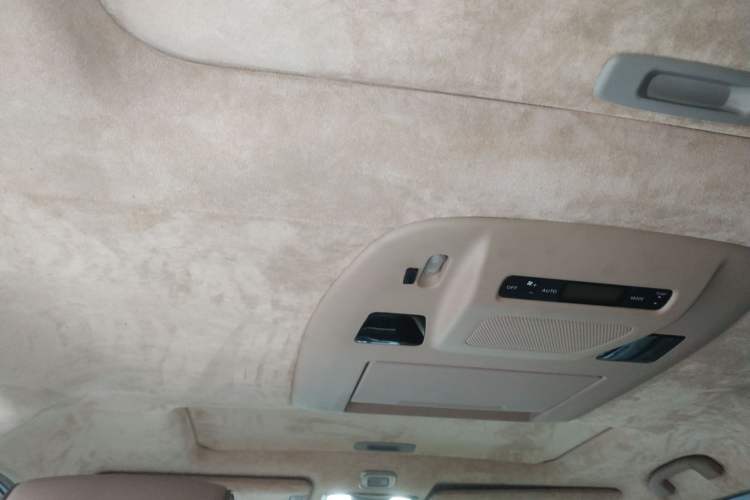 Used Nissan Quest 2015 3.5L SL Headliner