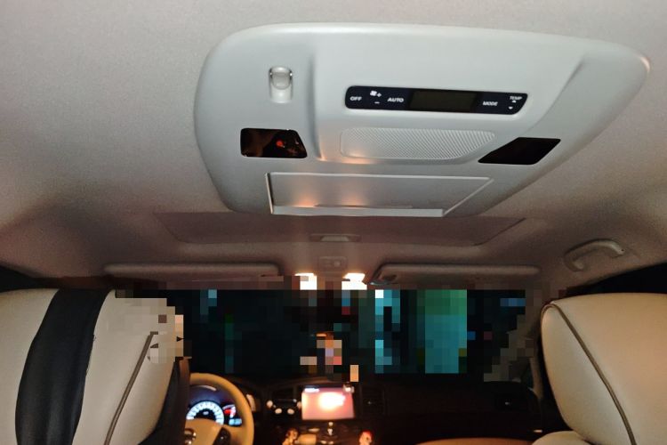 Used Nissan Quest 2015 3.5L SL Headliner