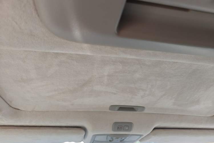 Used Nissan Quest 2015 3.5L SL Headliner