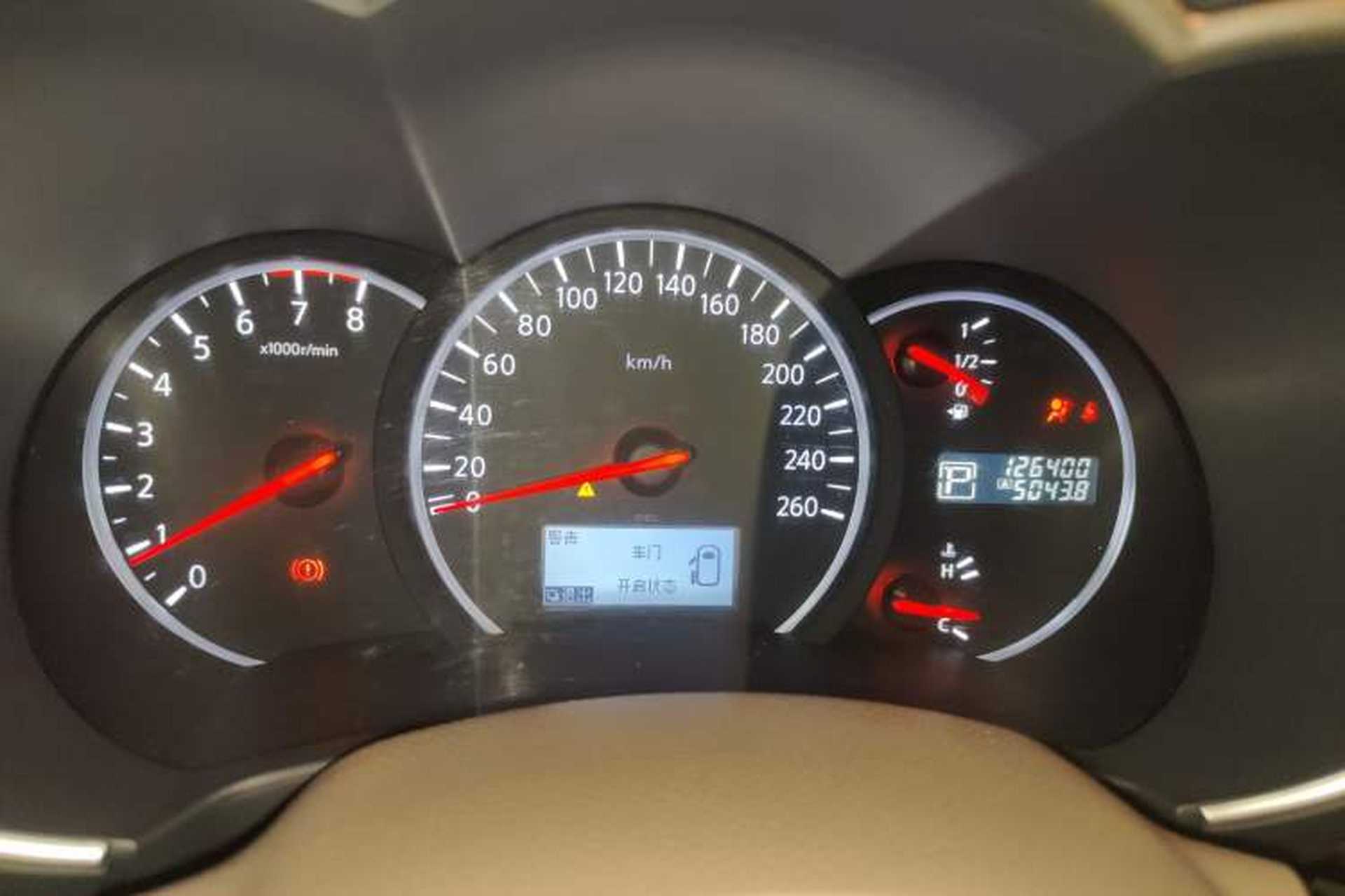 Used Nissan Quest 2015 3.5L SL Instrument Cluster