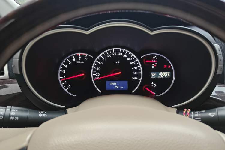 Used Nissan Quest 2015 3.5L SL Instrument Cluster