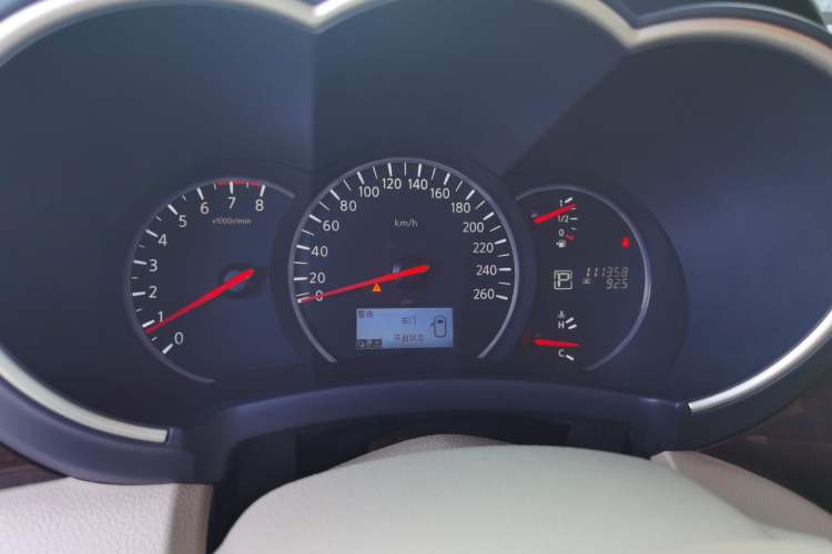 Used Nissan Quest 2015 3.5L SL Instrument Cluster