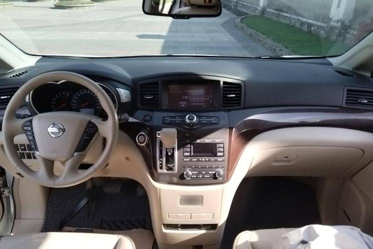 Used Nissan Quest 2015 3.5L SL Interior 1