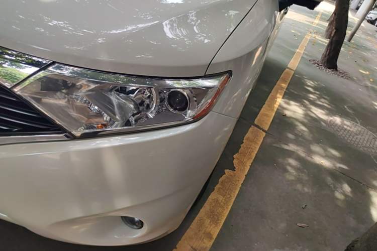 Used Nissan Quest 2015 3.5L SL Left Front Headlight