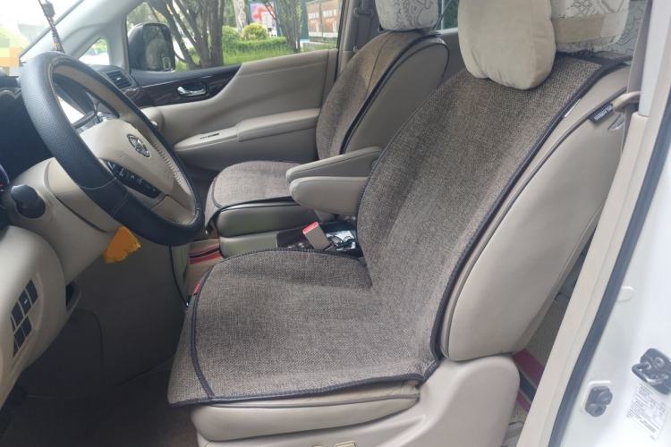 Used Nissan Quest 2015 3.5L SL Left Front Seat