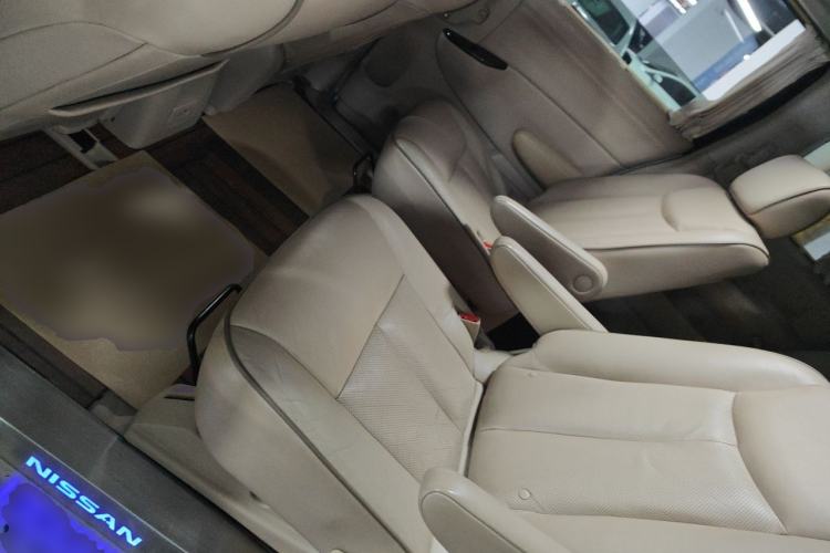 Used Nissan Quest 2015 3.5L SL Left Rear Seat