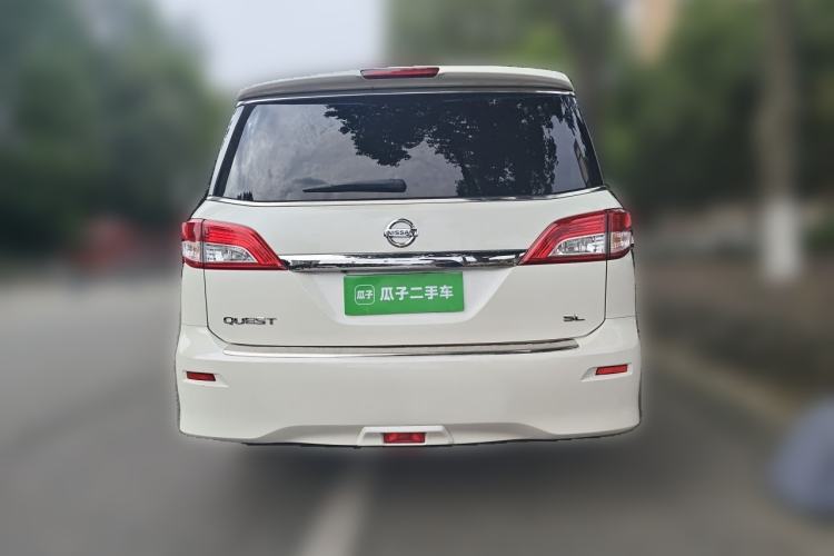 Used Nissan Quest 2015 3.5L SL Rear