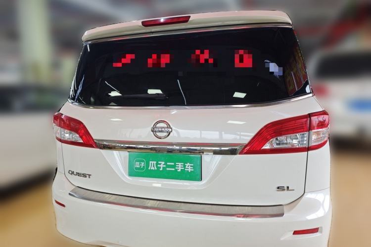 Used Nissan Quest 2015 3.5L SL Rear