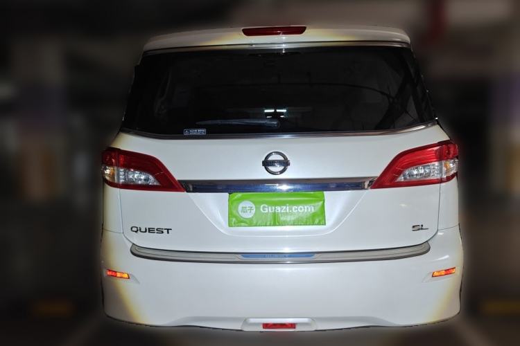 Used Nissan Quest 2015 3.5L SL Rear