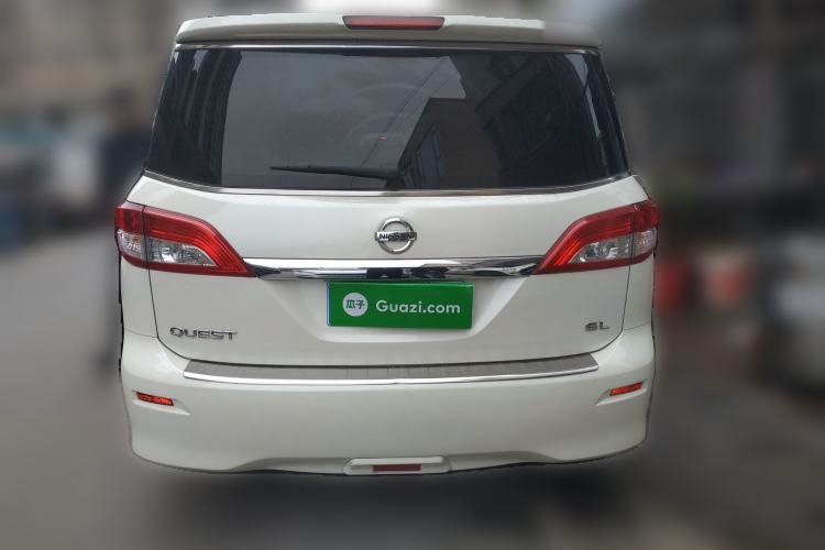 Used Nissan Quest 2015 3.5L SL Rear