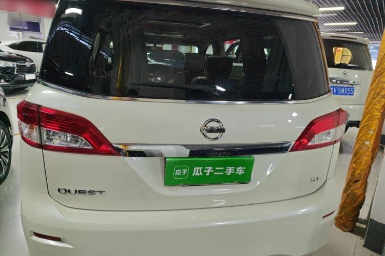 Used Nissan Quest 2015 3.5L SL Rear