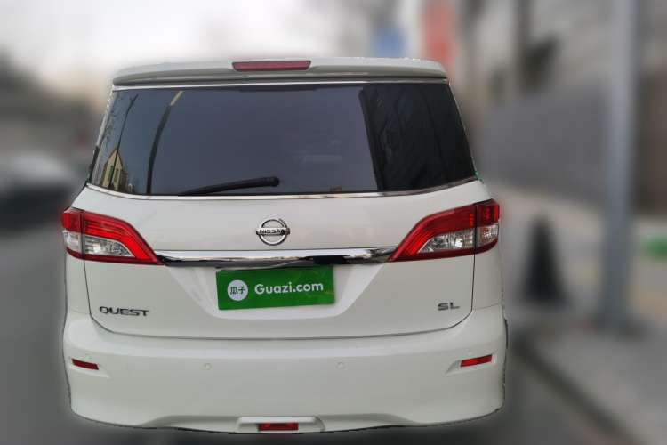 Used Nissan Quest 2015 3.5L SL Rear