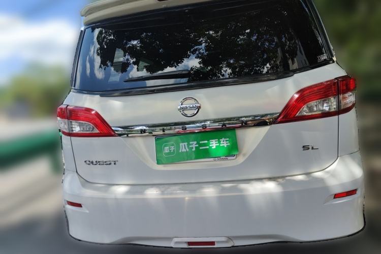 Used Nissan Quest 2015 3.5L SL Rear