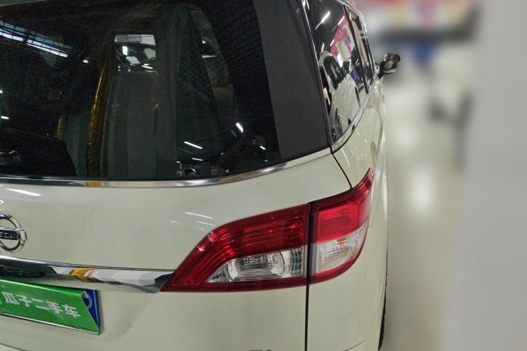 Used Nissan Quest 2015 3.5L SL Rear Right 45 Deg