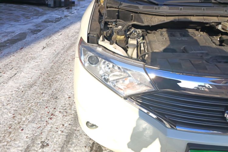 Used Nissan Quest 2015 3.5L SL Right Front Headlight