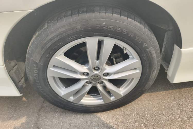 Used Nissan Quest 2015 3.5L SL Right Rear Wheel Hub
