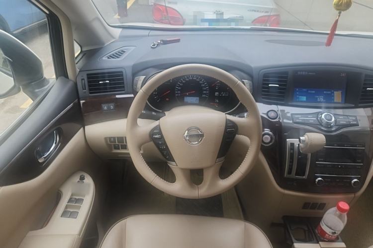 Used Nissan Quest 2015 3.5L SL Steering Wheel