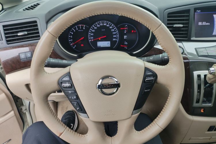 Used Nissan Quest 2015 3.5L SL Steering Wheel