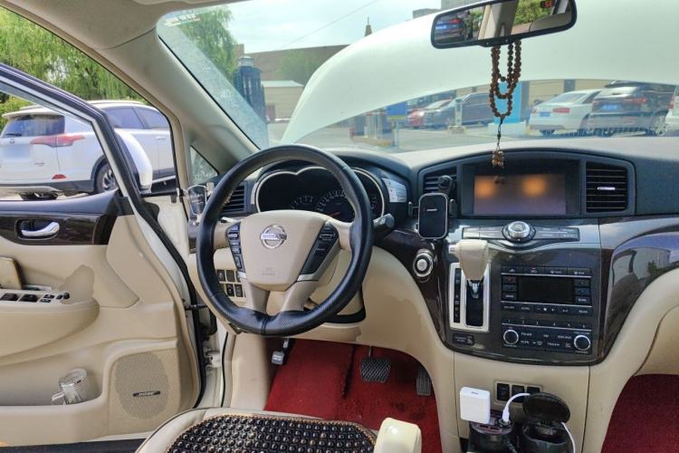 Used Nissan Quest 2015 3.5L SL Steering Wheel