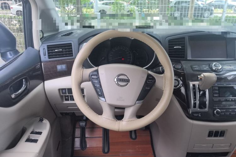 Used Nissan Quest 2015 3.5L SL Steering Wheel