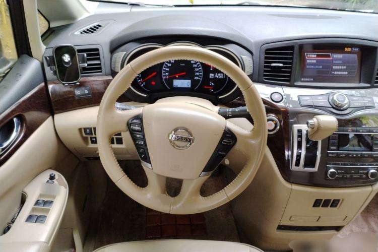 Used Nissan Quest 2015 3.5L SL Steering Wheel