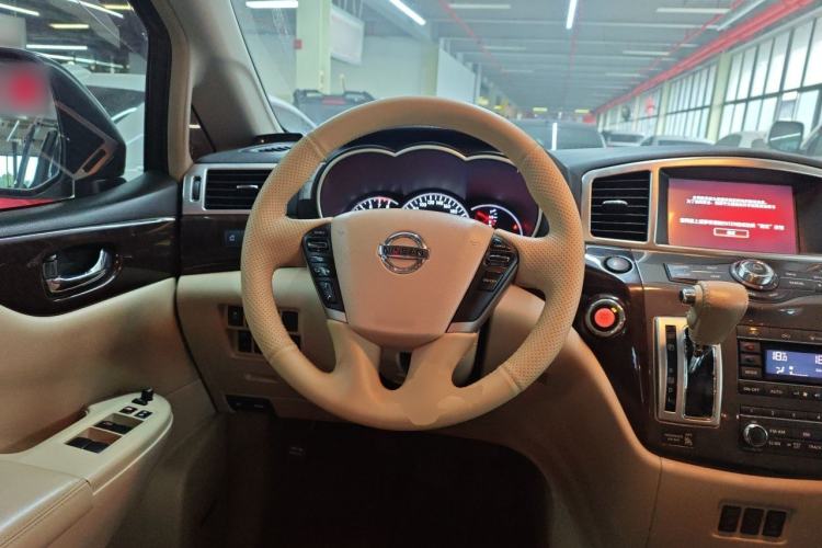 Used Nissan Quest 2015 3.5L SL Steering Wheel