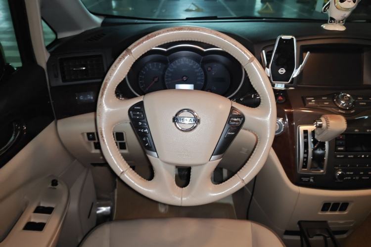 Used Nissan Quest 2015 3.5L SL Steering Wheel
