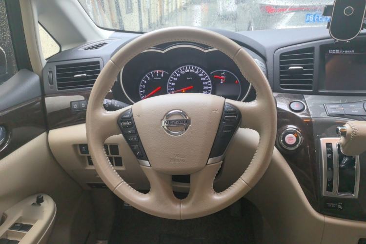 Used Nissan Quest 2015 3.5L SL Steering Wheel