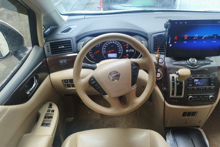 Used Nissan Quest 2015 3.5L SL Steering Wheel