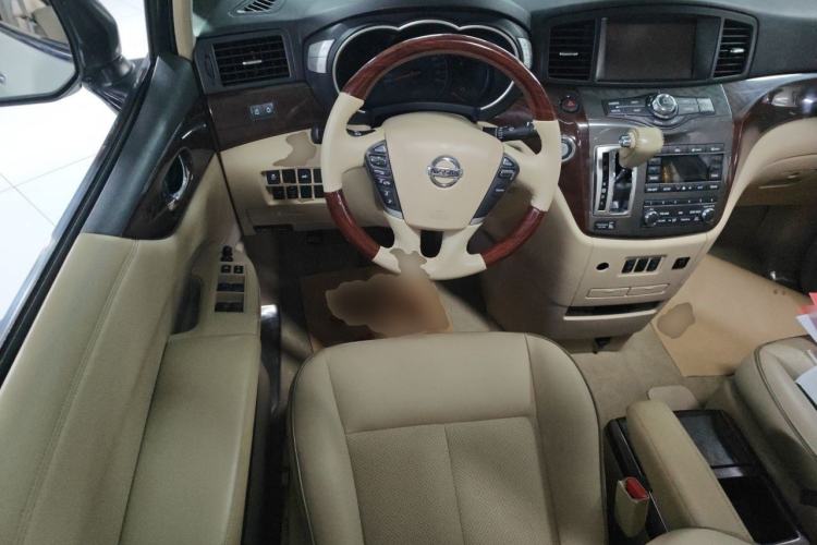 Used Nissan Quest 2015 3.5L SL Steering Wheel
