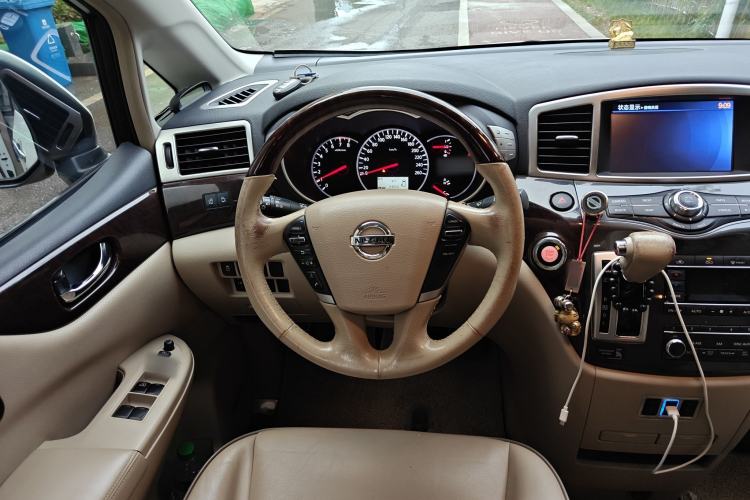 Used Nissan Quest 2015 3.5L SL Steering Wheel