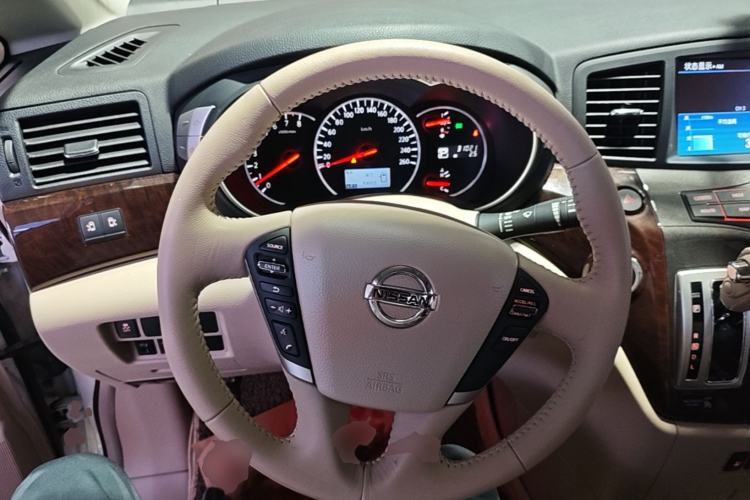 Used Nissan Quest 2015 3.5L SL Steering Wheel