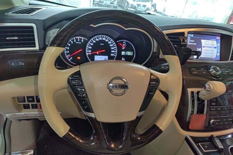Used Nissan Quest 2015 3.5L SL Steering Wheel