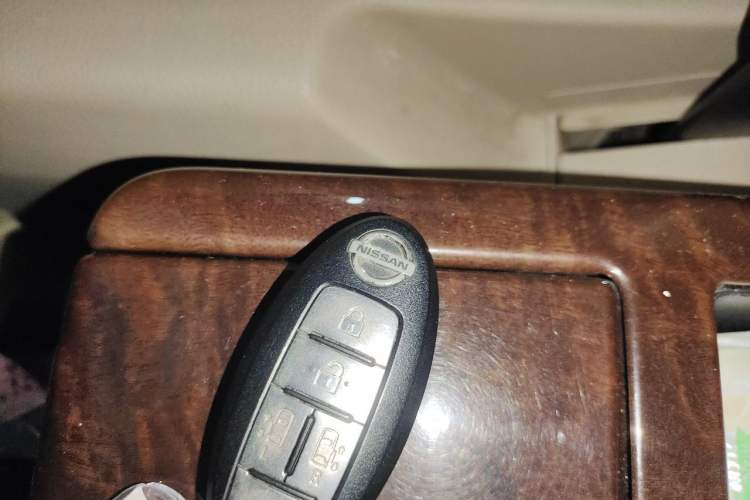 Used Nissan Quest 2015 3.5L SL Vehicle Key